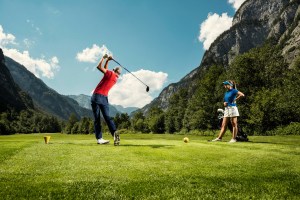 Golf_Abschlag_Sommer